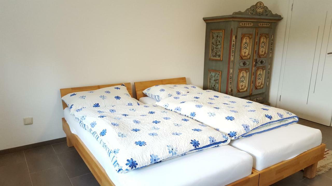 Privatzimmer Jarosch Tulln An Der Donau Exterior foto